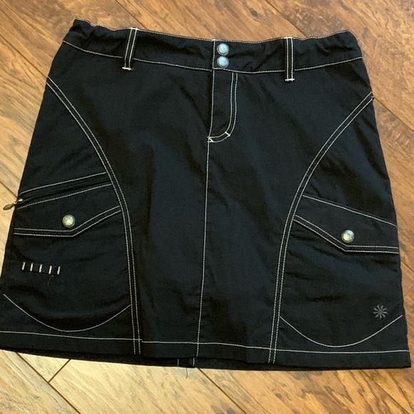 Athleta Shorts Athleta Golf Skort Size 2 Black Poshmark